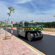Thi Công Đường Nội Bộ Nhà Máy Bằng Bê Tông Nhựa Nóng Có Tốt Không?